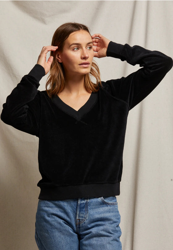 the ember velour relaxed sweatshirt