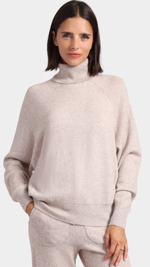  cashmere oversized turtleneck