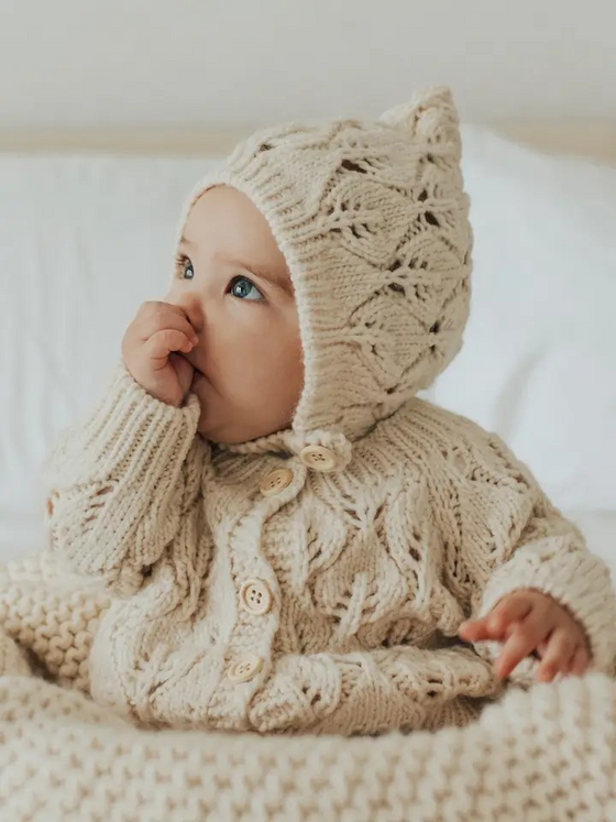 leaf lace bonnet